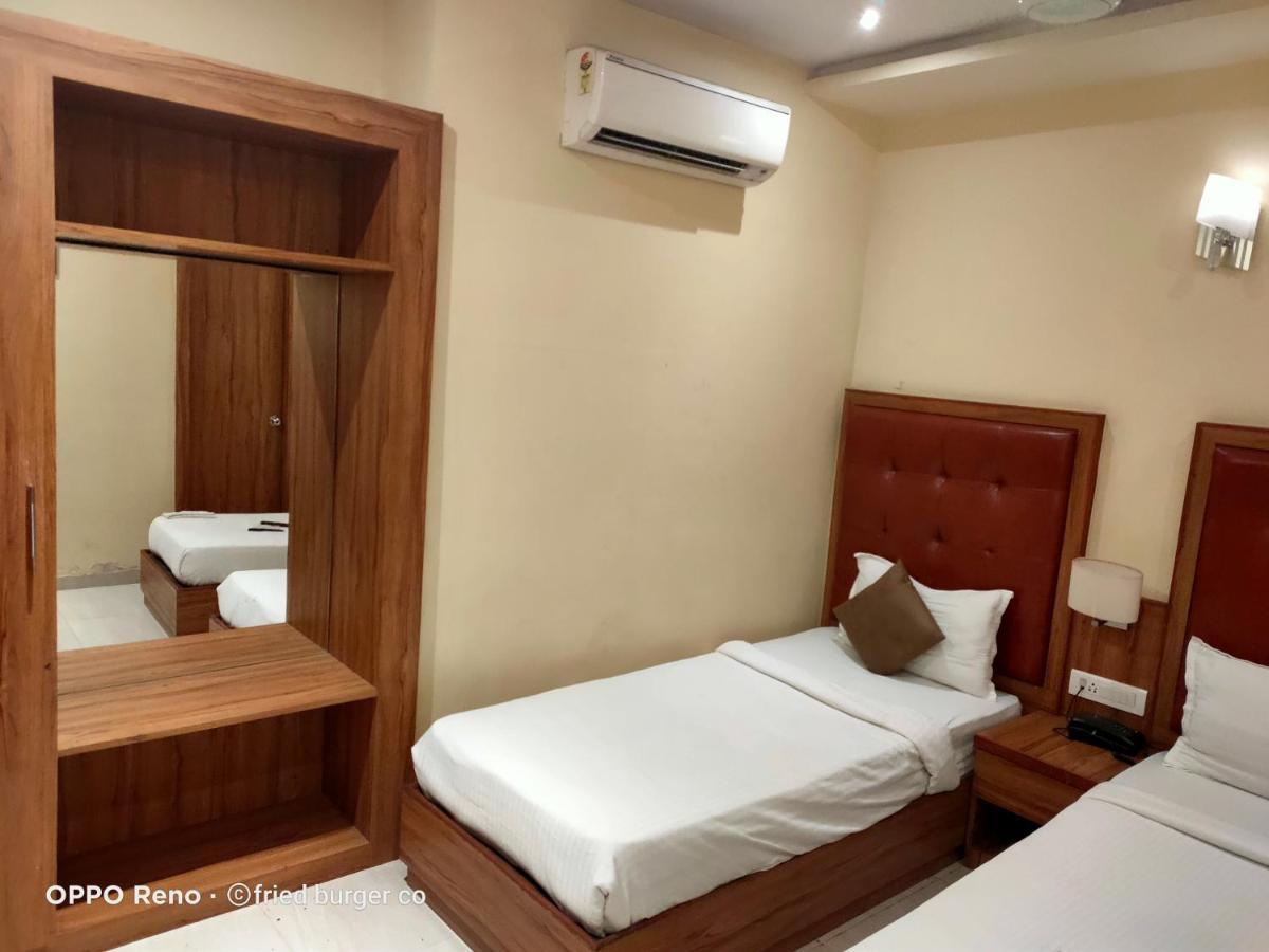 Aster Hotel Near Mumbai Airport Exteriér fotografie